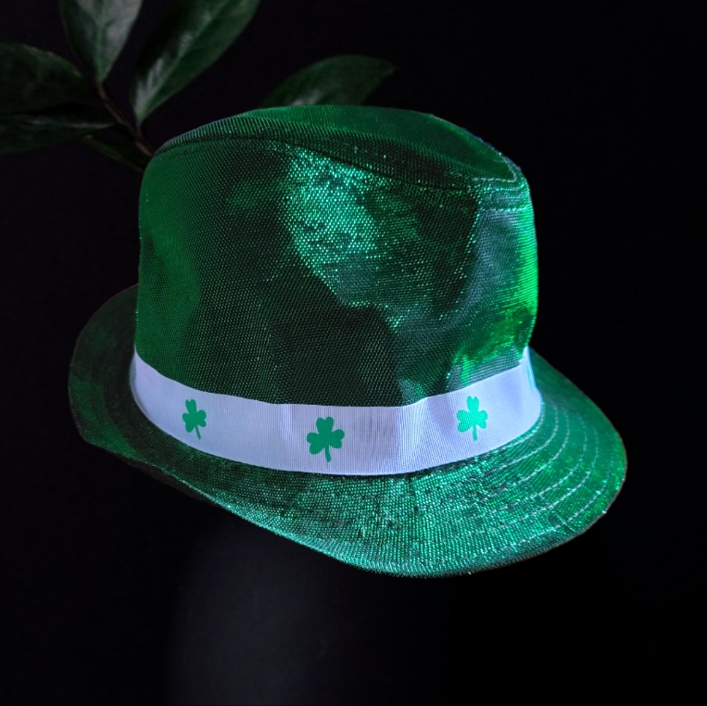 Vtg Lucky Irish Leprechaun 4 Leaf Clover Cloth Metallic St. Patrick's Day Hat